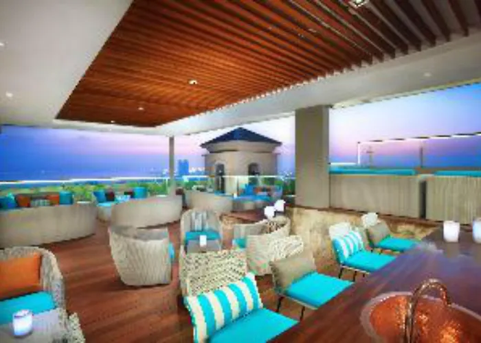 Aston Sunset Beach Resort - Gili Trawangan