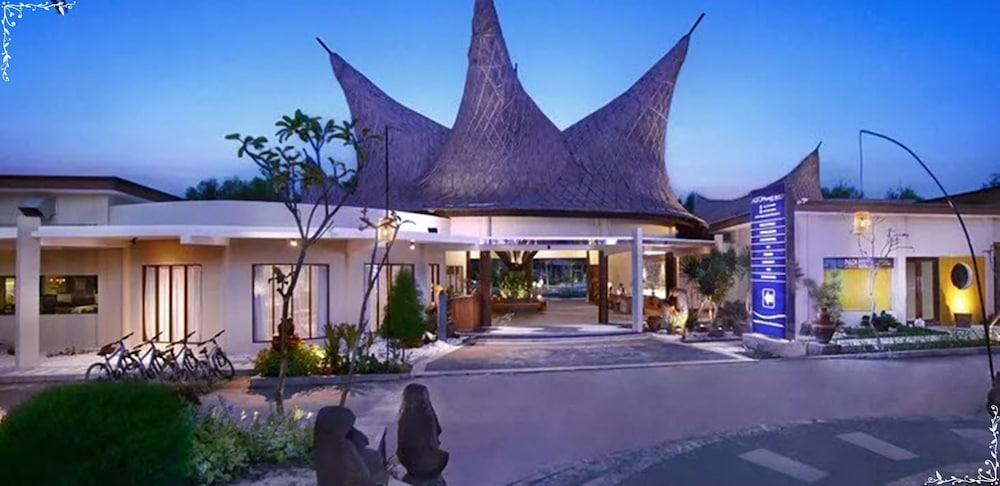 Aston Sunset - Resort 4*