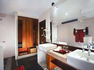 Resort Aston Sunset -